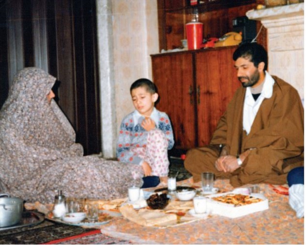 شهید حسن اقارب پرست در قامت یک همسر