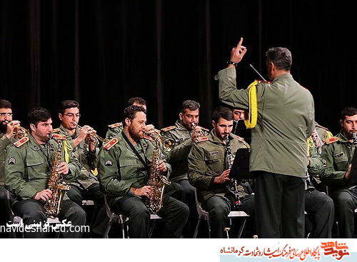 مرحله استانی چهارمین جشنواره «ترنم فتح» در کرمانشاه برگزار شد