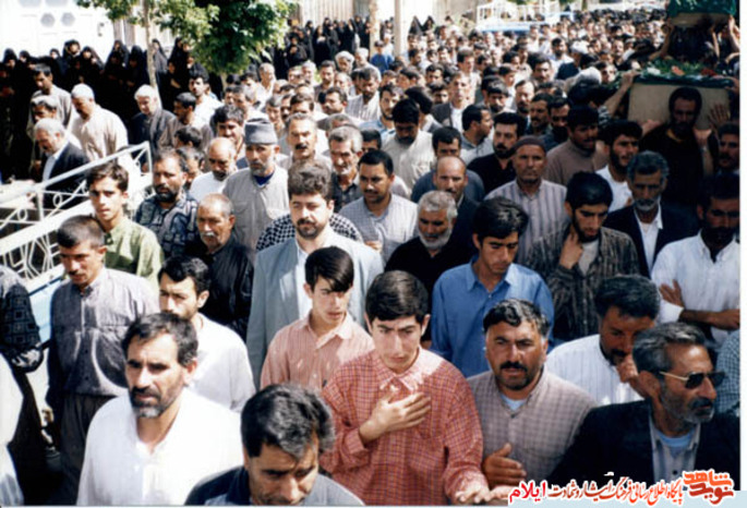 مراسم تشییع شهید شیخ محمد نوروزی از شهدای خردادماه استان ایلام