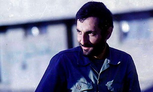 هر لاله یادگار نگاه توست هر لاله یادگار نگاه توست