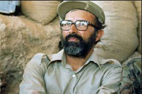 شهید چمران در پنج دقیقه برای یک عمر انسان ساخت شهید چمران در پنج دقیقه برای یک عمر انسان ساخت