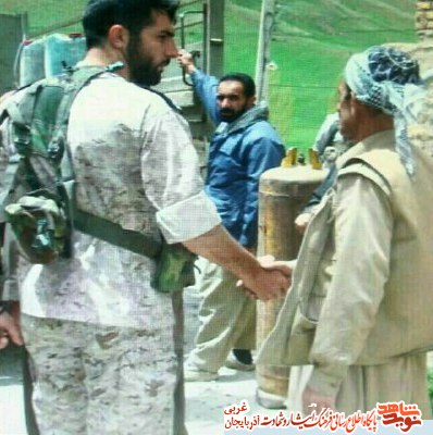 تشییع پیکر سرهنگ دوم پاسدار شهید «یاسین قنبری» تشییع پیکر سرهنگ دوم پاسدار شهید «یاسین قنبری»