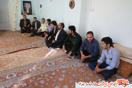 تجلیل از آزادگان شهرستان خاتم+ تصویر تجلیل از آزادگان شهرستان خاتم+ تصویر