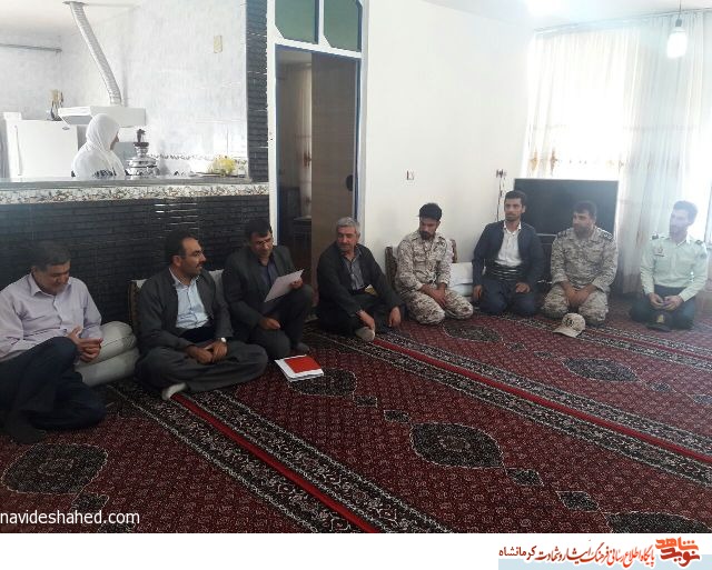سركشي از خانواده هاي شاهد و ايثارگر بخش شاهو شهرستان روانسر+ تصویر سركشي از خانواده هاي شاهد و ايثارگر بخش شاهو شهرستان روانسر+ تصویر
