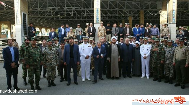همایش تجلیل از خانواده معظم شهدا و ایثارگران در کرمانشاه برگزار شد همایش تجلیل از خانواده معظم شهدا و ایثارگران در کرمانشاه برگزار شد