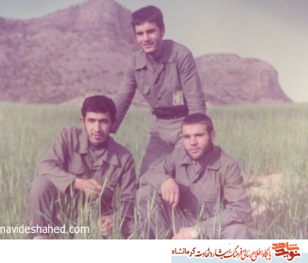 تا لحظه شهادت دست از مبارزه برنمی دارم تا لحظه شهادت دست از مبارزه برنمی دارم