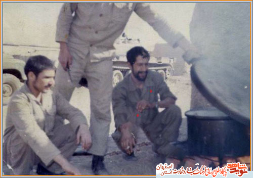 زندگی نامه شهید عملیات بیت المقدس شهید رضا عسگری از منطقه یک اصفهان زندگی نامه شهید عملیات بیت المقدس شهید رضا عسگری از منطقه یک اصفهان