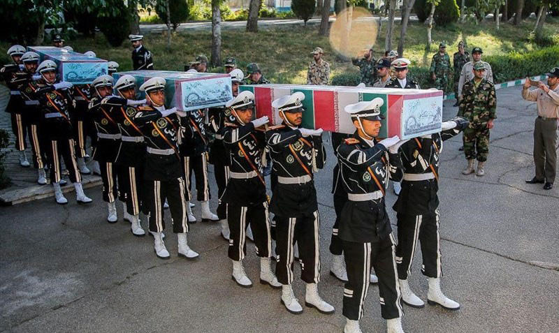 پیکر 3 شهید نیروی زمینی ارتش در دوران دفاع مقدس تشییع شد پیکر 3 شهید نیروی زمینی ارتش در دوران دفاع مقدس تشییع شد