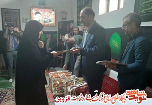 تبیین سیره مادران و همسران شهدا برای زنان جامعه ضروری است تبیین سیره مادران و همسران شهدا برای زنان جامعه ضروری است