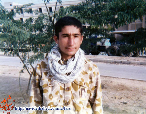 در زیر شکنجه بعثی ها، نماز اسرا ترک نمی شد در زیر شکنجه بعثی ها، نماز اسرا ترک نمی شد