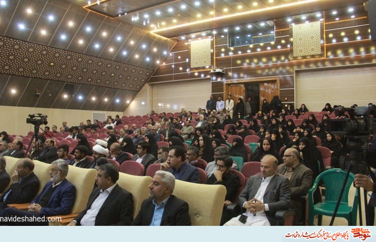 آنچه که باعث بقای اسلام و نظام اسلامی می شود حفاظت از فرهنگ ایثار و شهادت است آنچه که باعث بقای اسلام و نظام اسلامی می شود حفاظت از فرهنگ ایثار و شهادت است