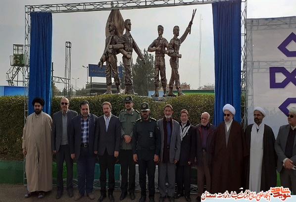 رونمایی المان مقاومت در شاهرود رونمایی المان مقاومت در شاهرود