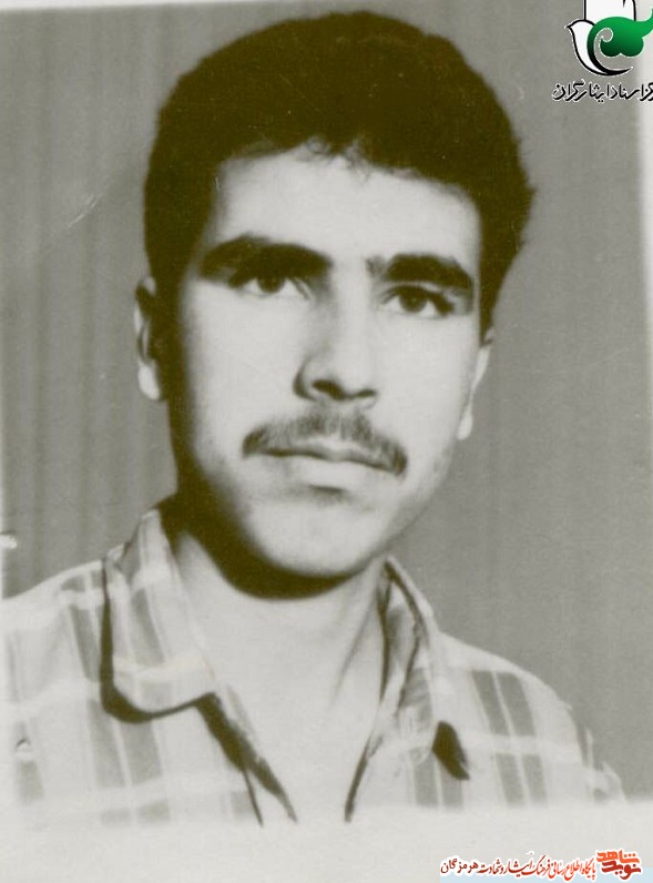 خادمی که به وصال رسید خادمی که به وصال رسید
