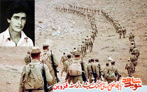 لباس سربازی به تن کرد و راهی جبهههای نبرد شد لباس سربازی به تن کرد و راهی جبهههای نبرد شد