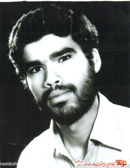 شهید «سید حکیم موسوی» برای آزادی شهرش از محاصره از جانش گذشت شهید «سید حکیم موسوی» برای آزادی شهرش از محاصره از جانش گذشت