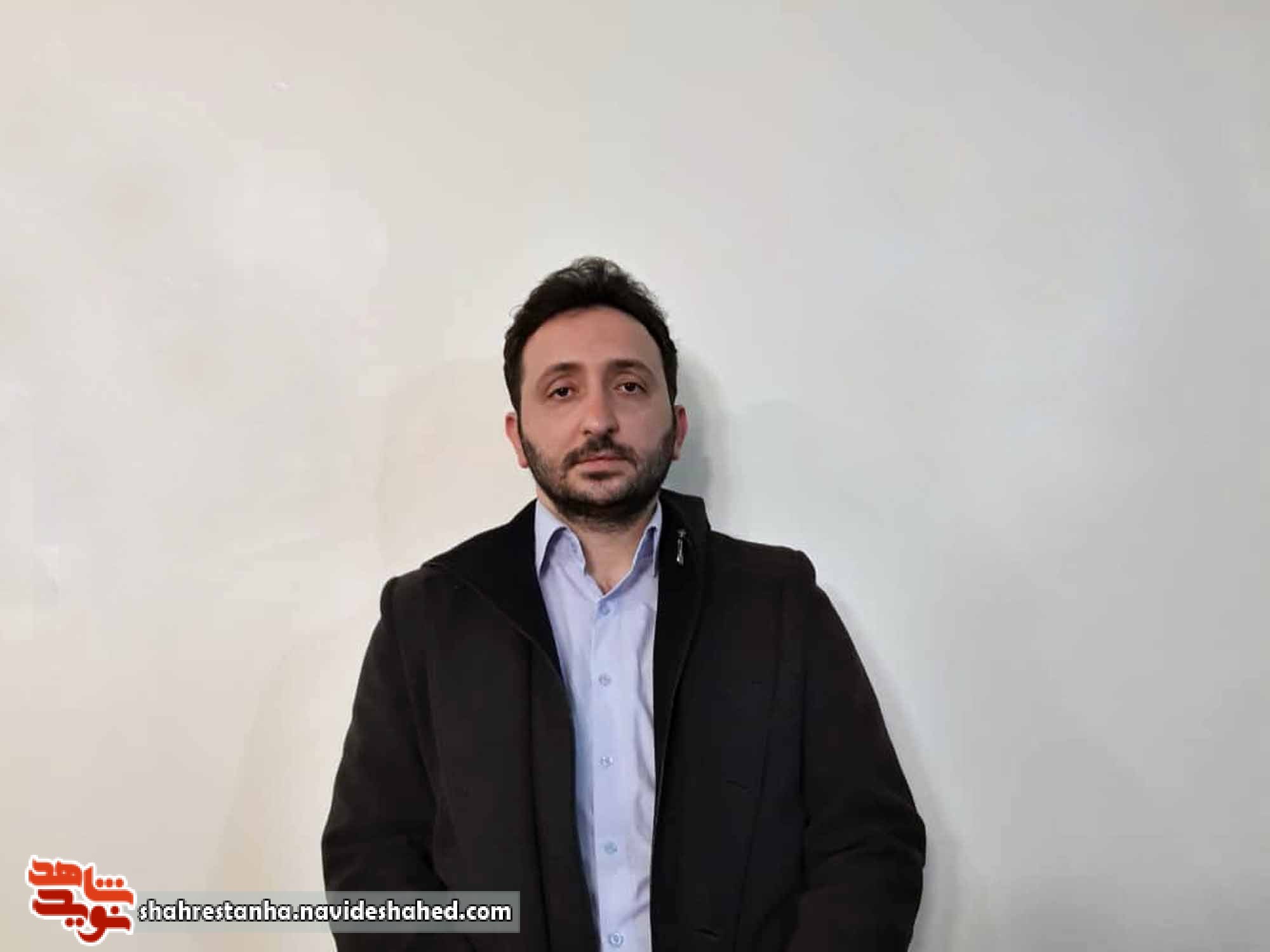 ساده‌نویسی یکی از شیوه‌های ترغیب نسل جوان به کتابخوانی است