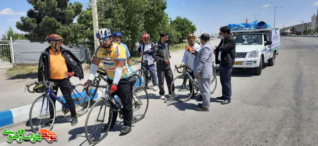 جانبازان دوچرخه سوار مشهدی در راه مرقد مطهر امام راحل