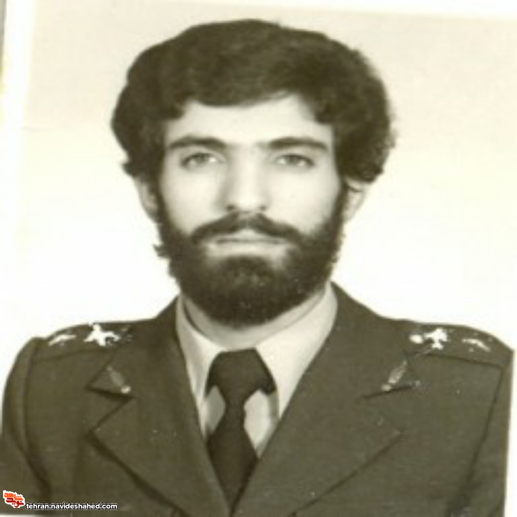 مرد همیشه بیدار سنگر اسلام