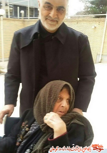 مادر شهید 