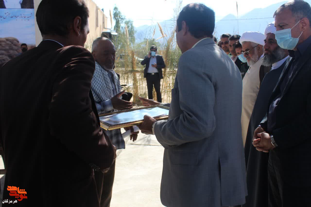 برگزاری دومین یادواره شهدای روستای میمند فارغان برگزاری دومین یادواره شهدای روستای میمند فارغان