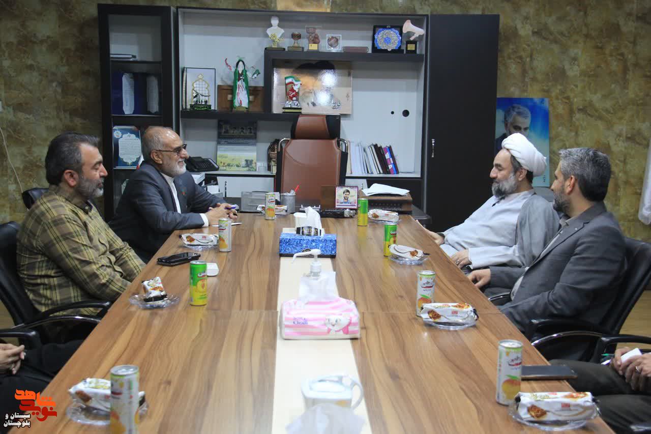 بازدید حضرت آیت الله محامی نماینده ولی فقیه در استان از موسسه فرهنگی، ورزشی، توانبخشی و رفاهی ایثار