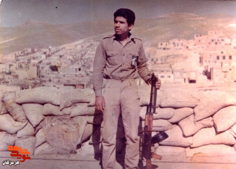 تصاویر به یادگار مانده از شهید «احمد کاشانی احمدی»