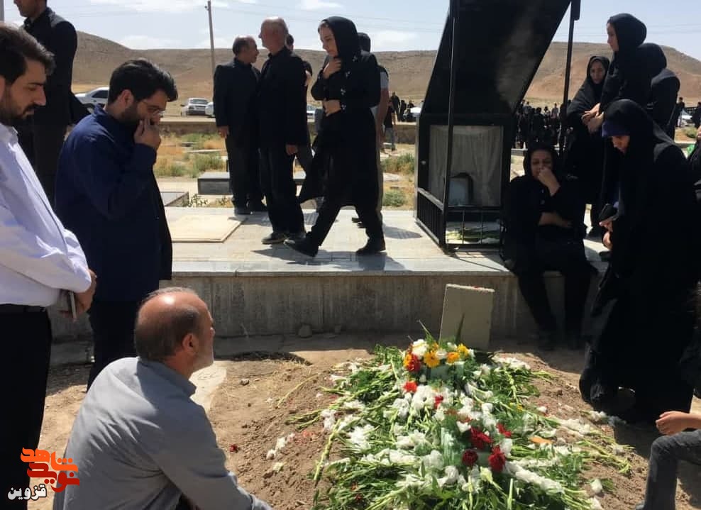 سومین روز درگذشت پدر شهیدان حیدرلکی برگزار شد