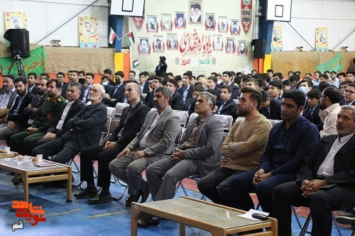 یادواره ۷۷ دانش‌آموز شهید دبیرستان ماندگار شیخ صدوق قم برگزار شد