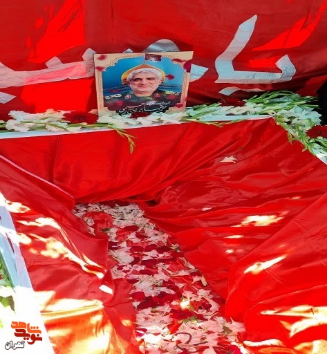 مراسم تشییع پیکر شهید محمد هادی حاج رحیمی در گلزار شهدای بهشت زهرا(س)