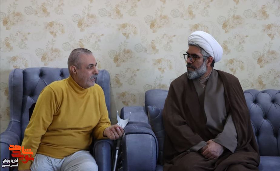 دیدار مدیرکل بنیاد استان با خانواده های جانبازان گرانقدر 70 درصد در ارومیه دیدار مدیرکل بنیاد استان با خانواده های جانبازان گرانقدر 70 درصد در ارومیه