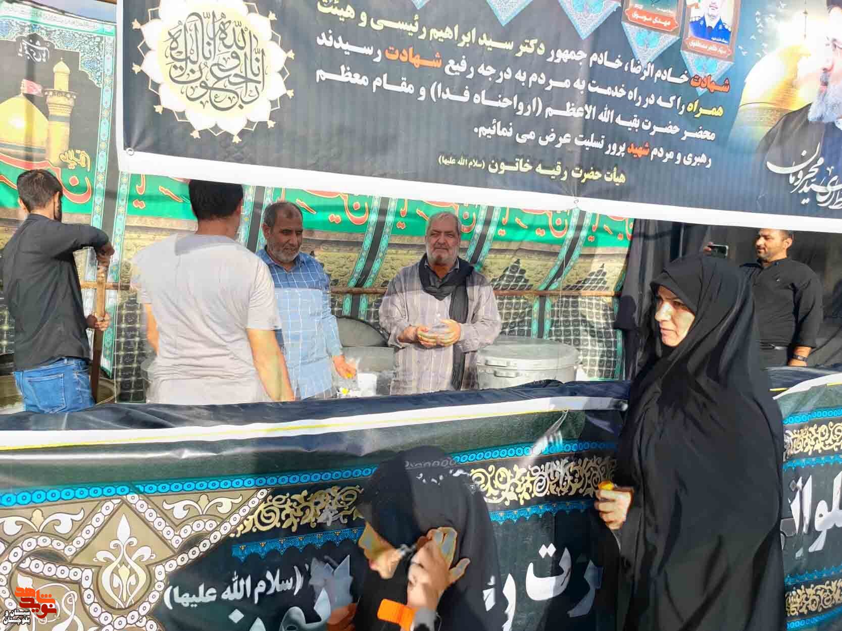 حضور خانواده معظم شهدا و ایثارگران در مراسم سوگواری خادم ملت