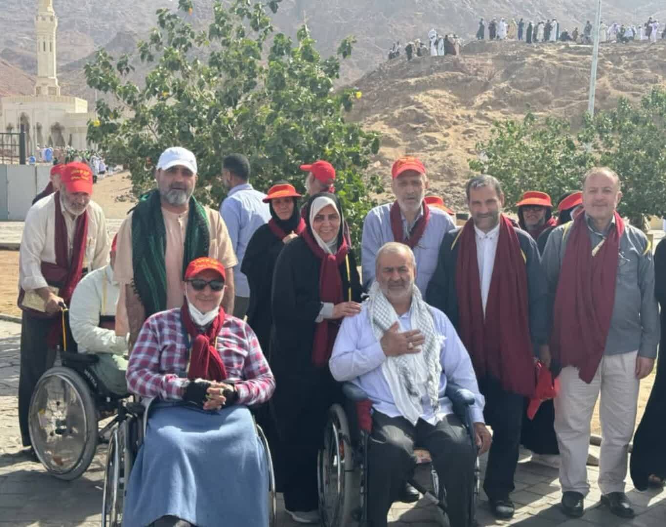 حرکت کاروان ویژه ایثارگران از مدینه منوره به مکه مکرمه/ آغاز مرحله دوم سفر معنوی به سرزمین وحی