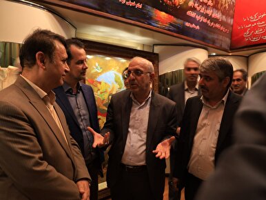بازدید مدیرکل اسناد و انتشارات بنیاد شهید کشور از موزه شهدای گیلان