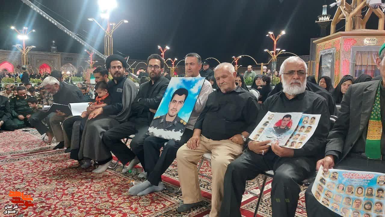 خانواده شهدای خراسان رضوی در حملات اخیر، میهمان امام رعوف