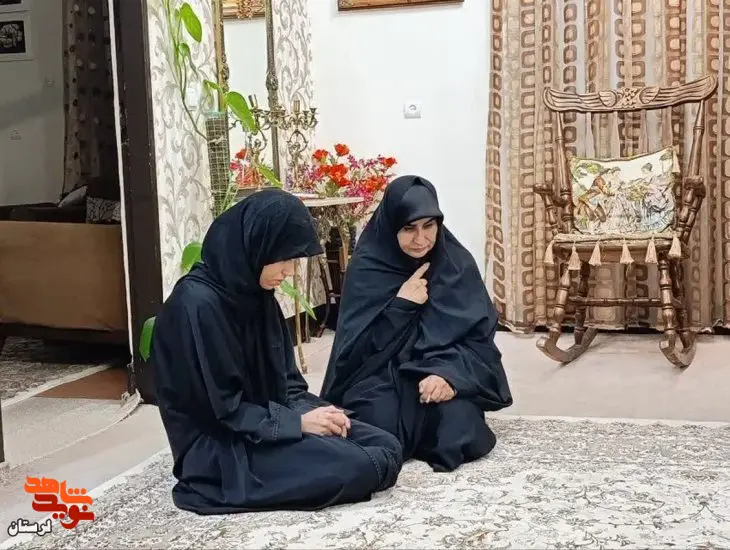 حضور فرمانده سپاه در منزل شهید فراجا