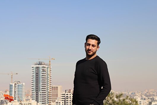 شهید دانیال رضازاده، عاشق رهبرش بود