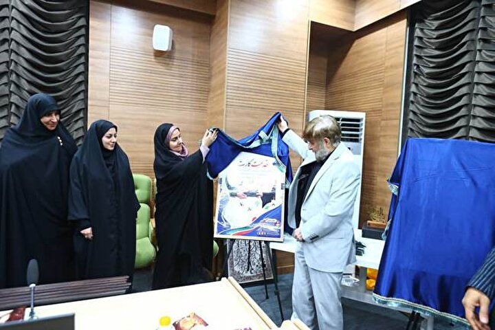 دومین گردهمایی سراسری مدیران خادمیاران شهدای کشور برگزار شد/ اهداء نشان «سراج ایثار» به وزیر راه و شهرسازی