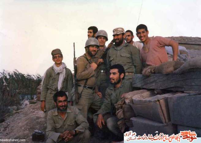 جمعی از رزمندگان استان مرکزی-1364-جزیره مجنون