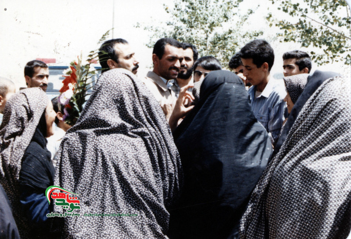 بازگشت آزادگان چهارمحال و بختیاری به میهن اسلامی 