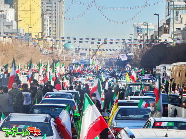 قابل توجه رسانه های غربی: مردم ایران پای انقلاب ایستادگی خواهند کرد