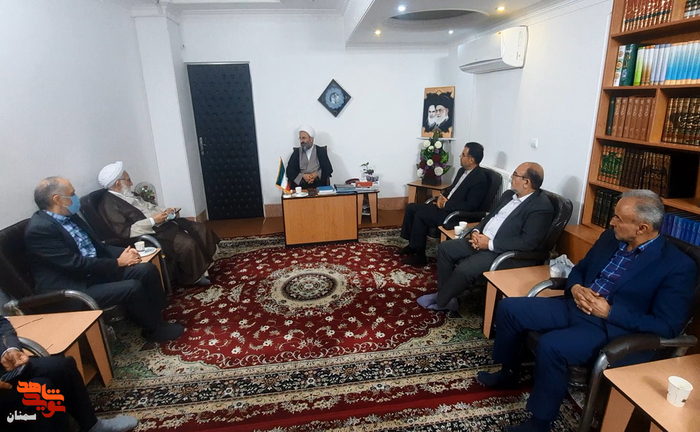 دیدار نماینده ولی فقیه در بنیاد شهید و امور ایثارگران با حجتالاسلام مطیعی - یازدهم خرداد ماه ۱۴۰۱ دفتر نماینده ولی فقیه در استان سمنان