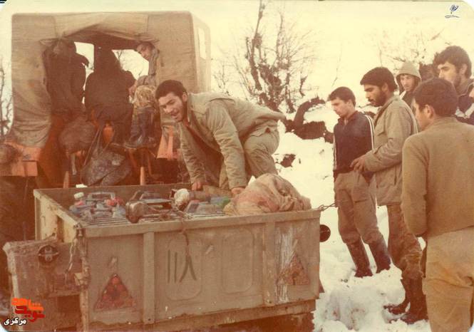 از چپ: محمد باقر عروجی - علی منصوری - مسعود پارسته - محمد صالحی