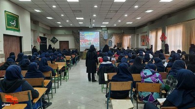 یادواره شهدای زن استان سمنان- بیست و پنجم آذرماه ۱۴۰۲ سالن اجتماعات دبیرستان نیمه دولتی دخترانه عفاف شهرستان سمنان