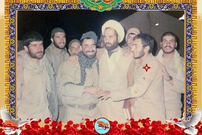 ردیف جلو نفر سمت راست شهید علی‌اکبر ابراهیمی