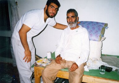 از چپ : حمید احمدی - مرحوم روح اله فتحی