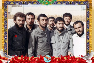 نفر اول از چپ شهید غلامعلی صداقتی