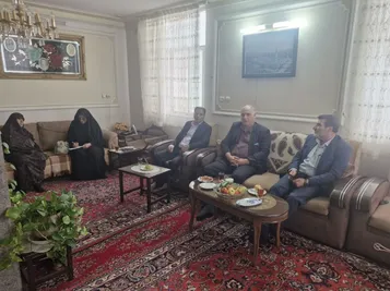 مسئولان از خانواده شهید «جولاده‌نیکو» تجلیل کردند